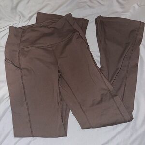 taupe / light brownish purple yoga pants